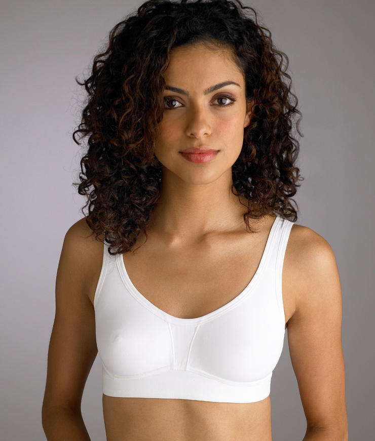 Gabriela Salvado Gabriela Salvado