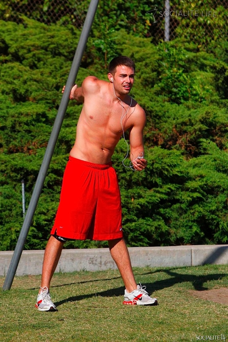 Jonathan Bennett