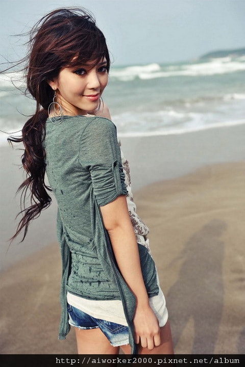 Angelina Zhao 趙妍歡