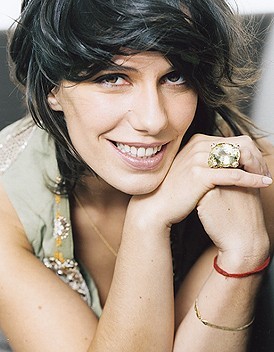 Zoé Félix Zoé Félix