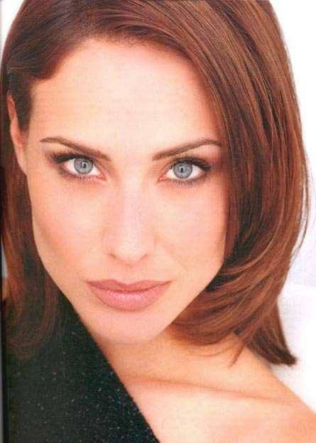 Claire Forlani