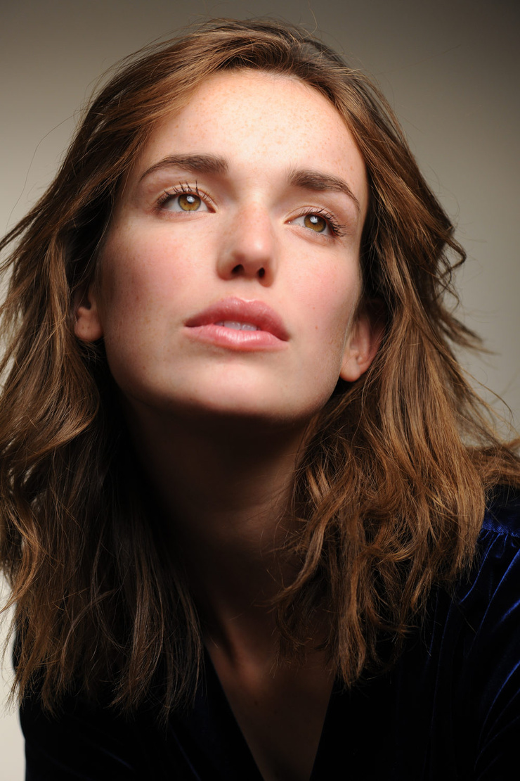 Elizabeth Henstridge Elizabeth Henstridge