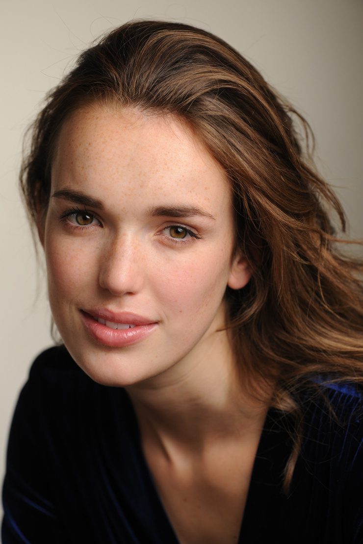 Elizabeth Henstridge Elizabeth Henstridge