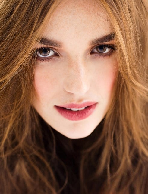 Elizabeth Henstridge Elizabeth Henstridge