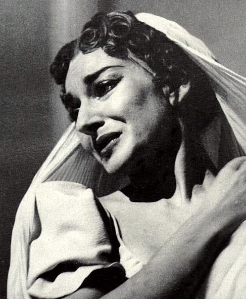 La Vestale La Vestale