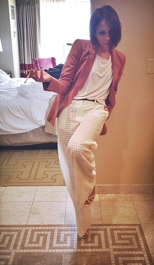 Willa Holland Willa Holland