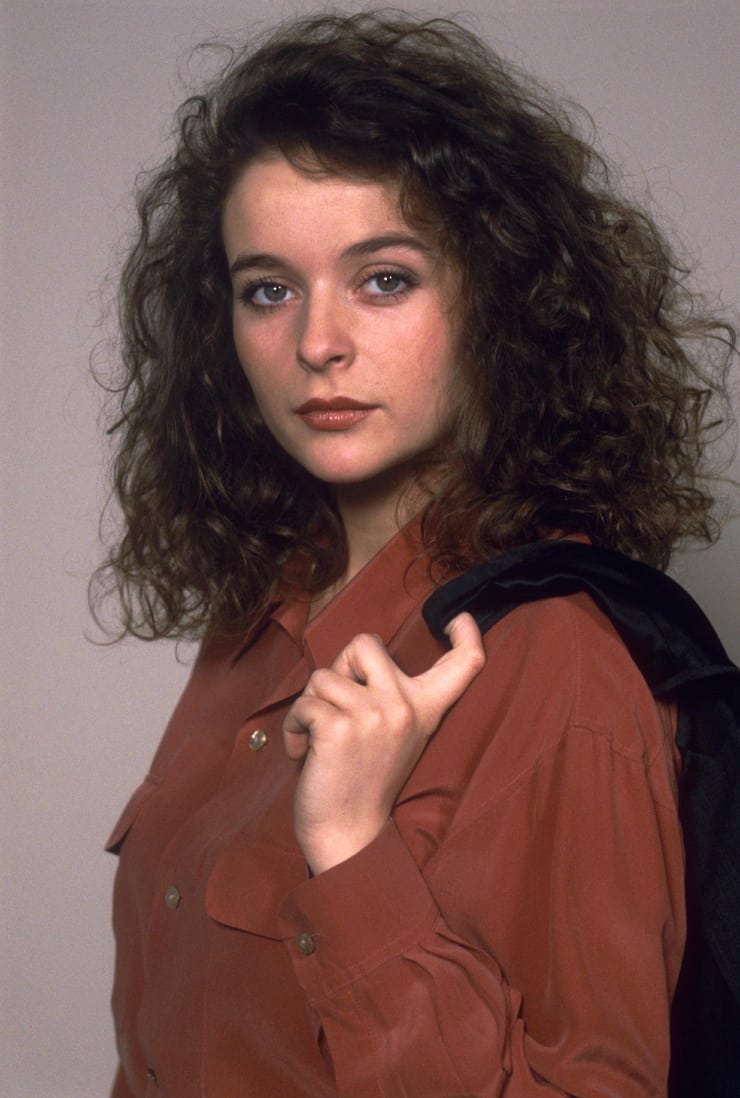 Julia Sawalha