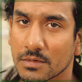 Naveen Andrews