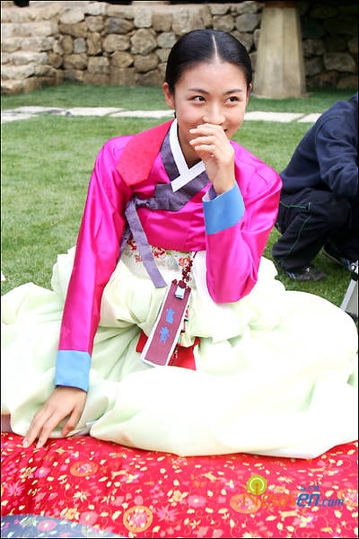 Ji-won Ha Ji-won Ha