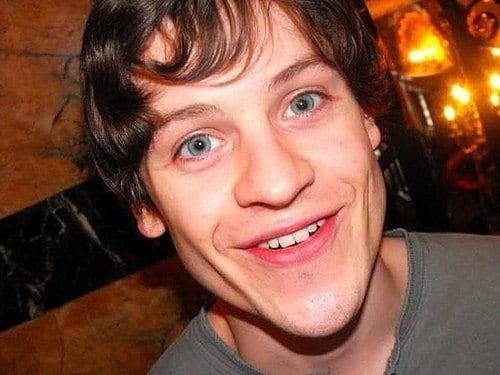 Image of Iwan Rheon