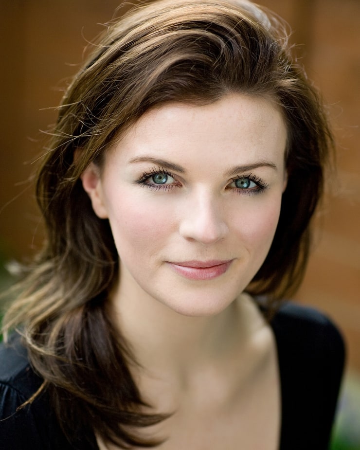 Aisling Bea