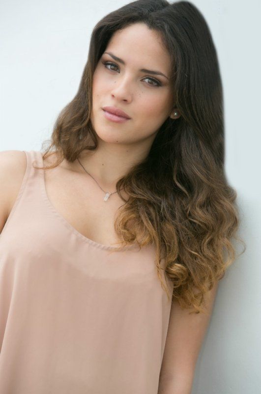 Adria Arjona Adria Arjona