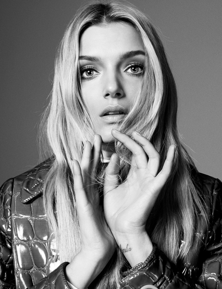 Lily Donaldson Lily Donaldson