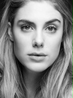 Elena Saurel