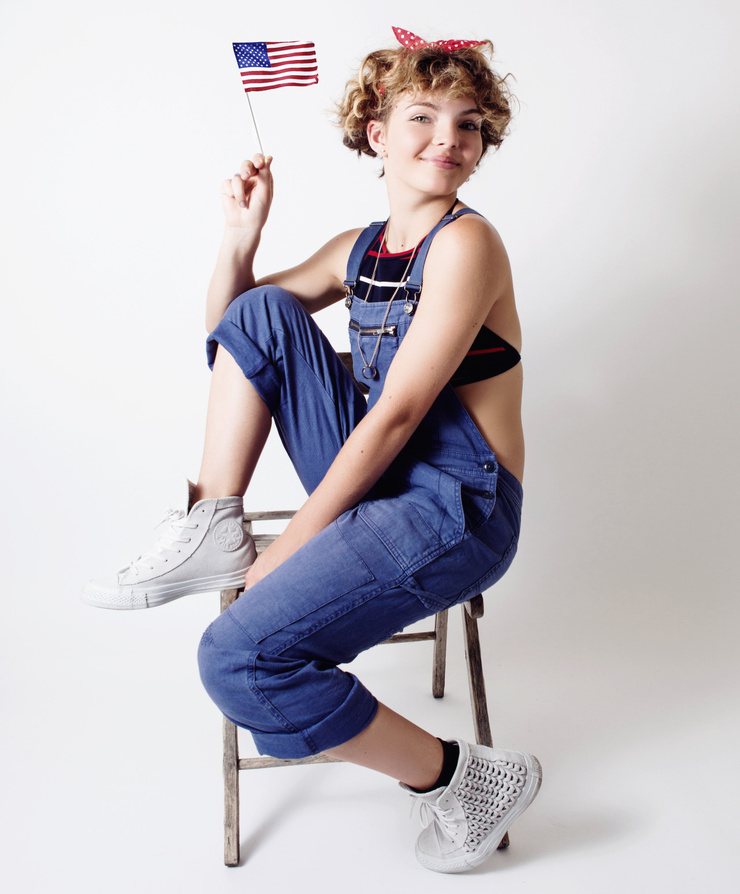 Camren Bicondova