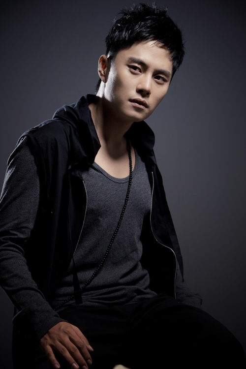 Ki-Chan Lee