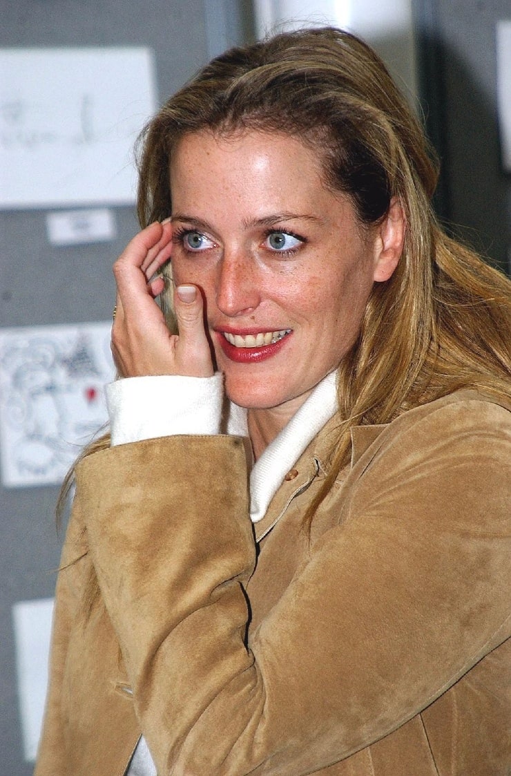 Gillian Anderson