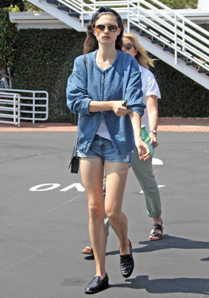 Phoebe Tonkin