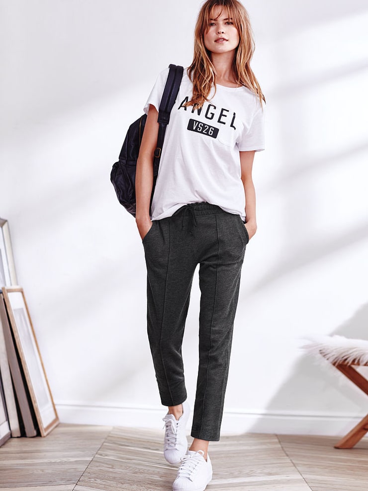 Behati Prinsloo Behati Prinsloo