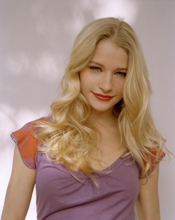Emilie de Ravin