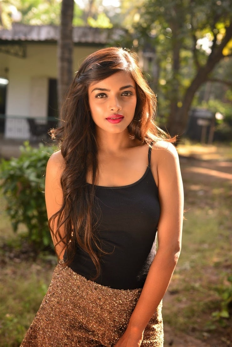 Ashna Zaveri