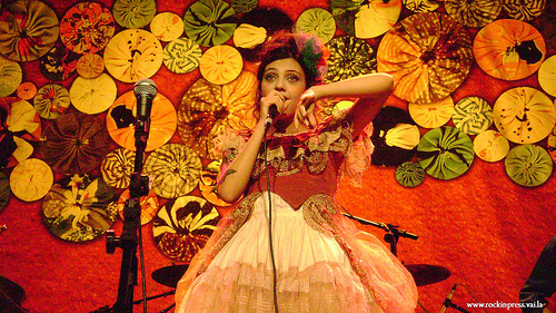 Letícia Persiles