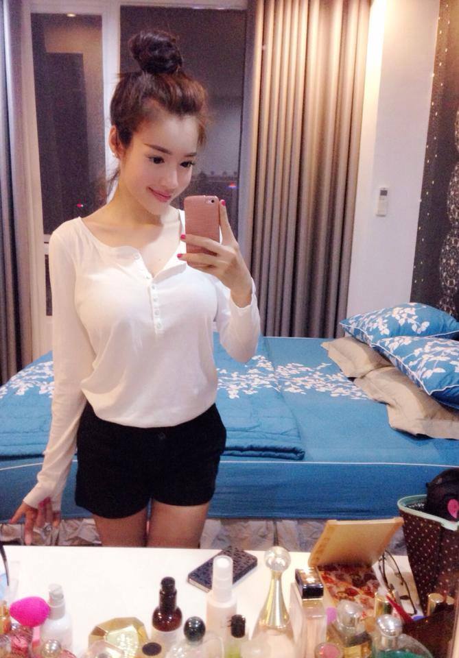 Elly Tran Elly Tran