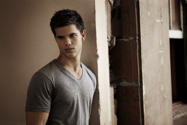 Taylor Lautner