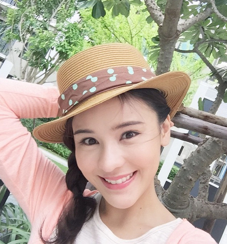 Aom Sushar