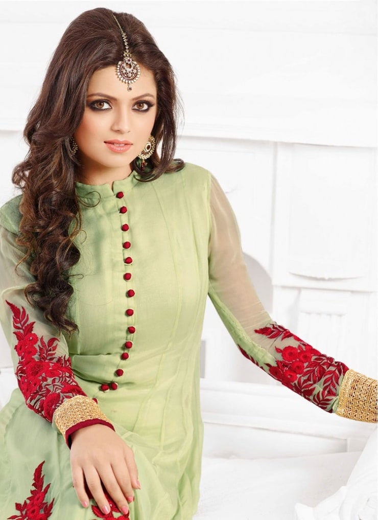 Drashti Dhami