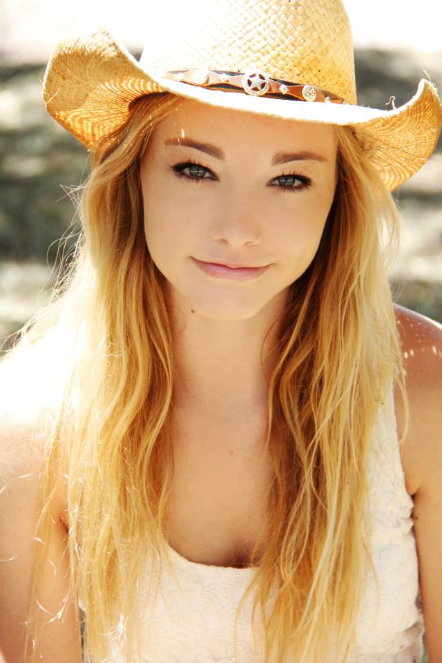 Kelsey Batelaan