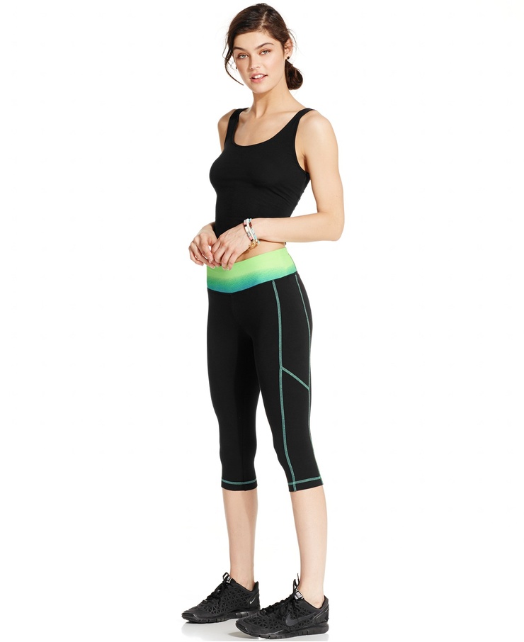 Picture of Lauren Layne