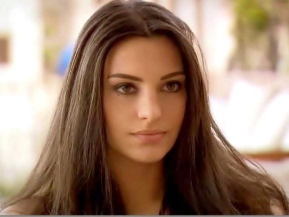 Tuvana Türkay Tuvana Türkay