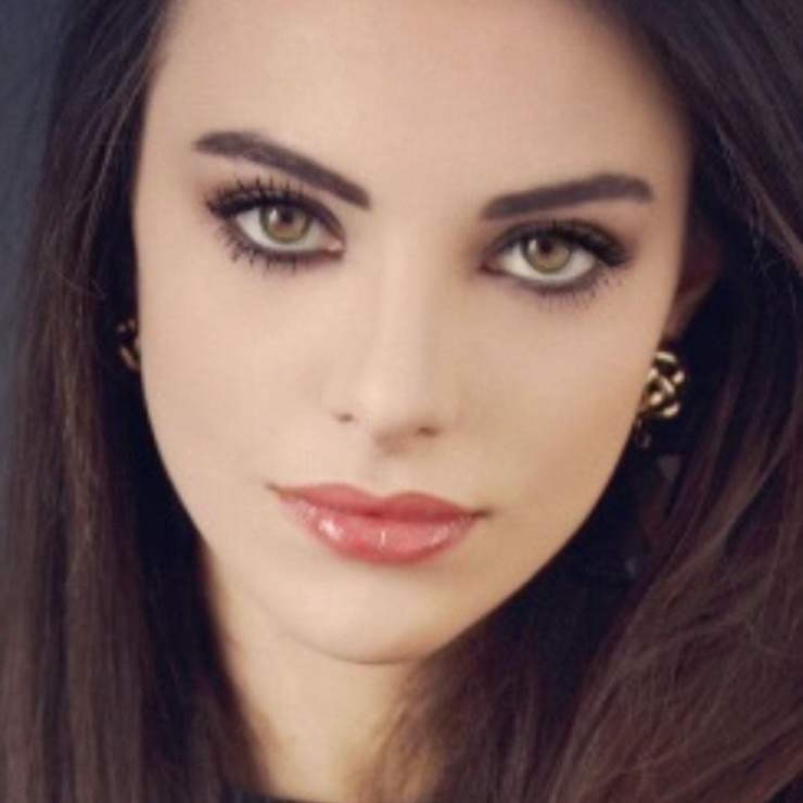 Tuvana Türkay Tuvana Türkay