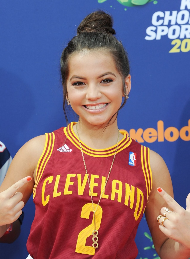 Isabela Moner Isabela Moner