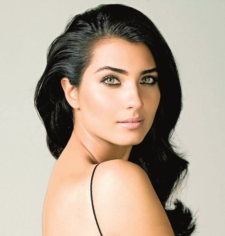 Tuba Büyüküstün Tuba Büyüküstün