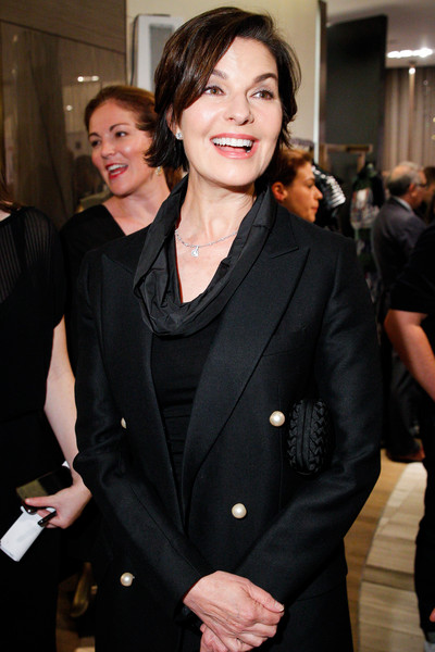 Sela Ward