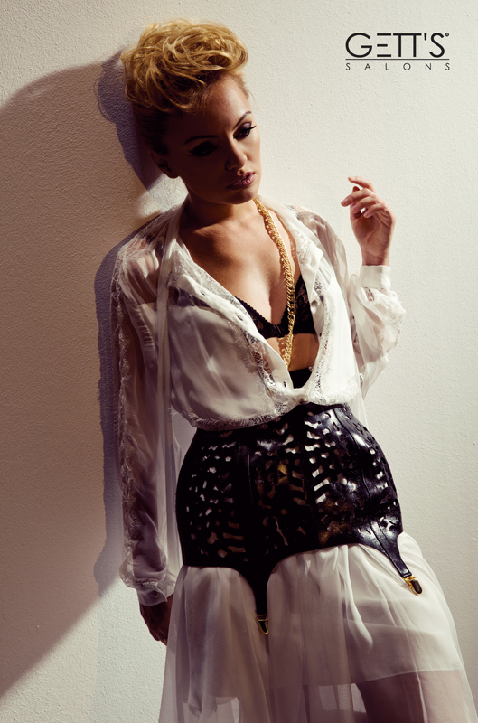 Alexandra stan maxim Alexandra stan maxim this