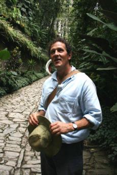 Around the World in 80 Gardens