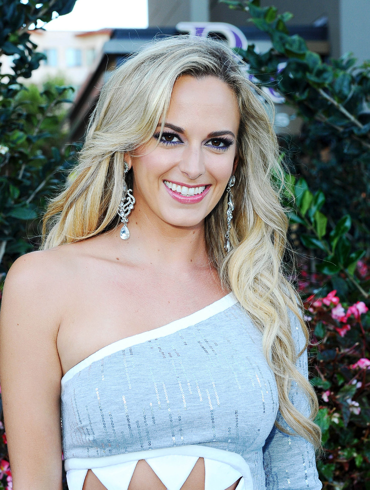 Jena Sims Jena Sims