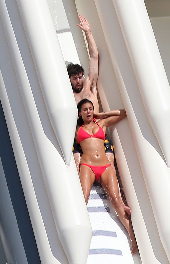 Nina Dobrev