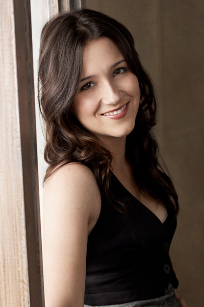 Shannon Woodward Shannon Woodward