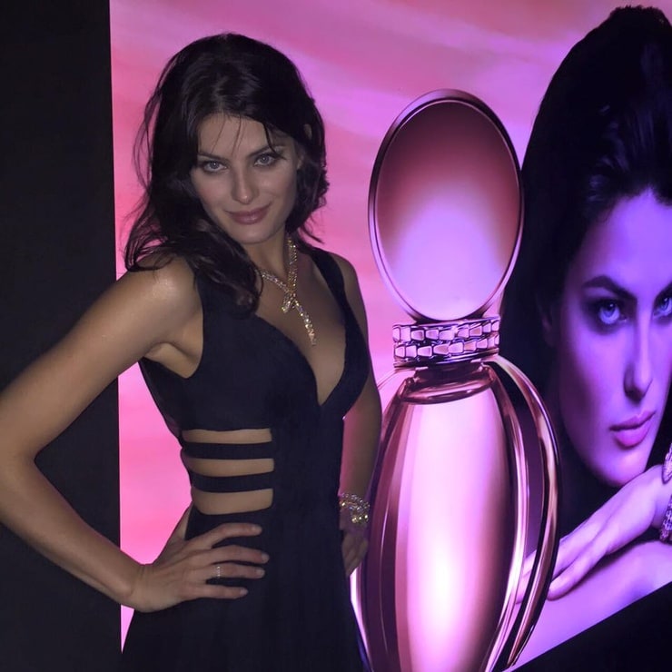 Isabeli Fontana