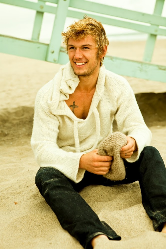 Alex Pettyfer