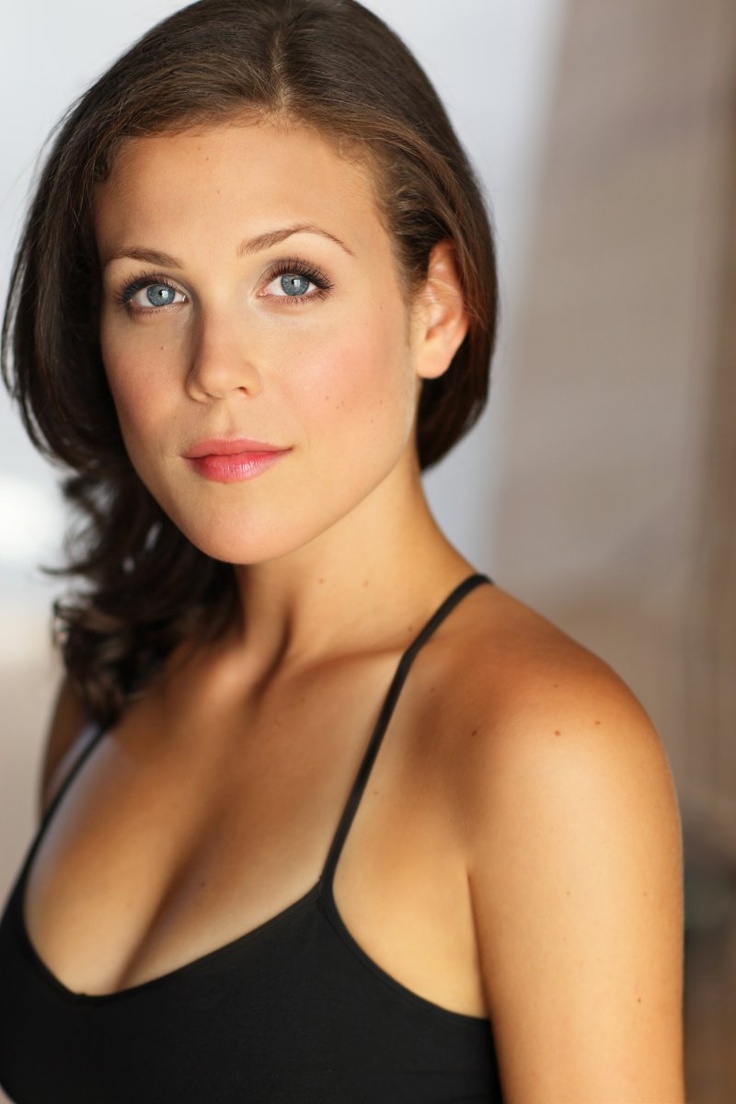 Picture of Erin Krakow