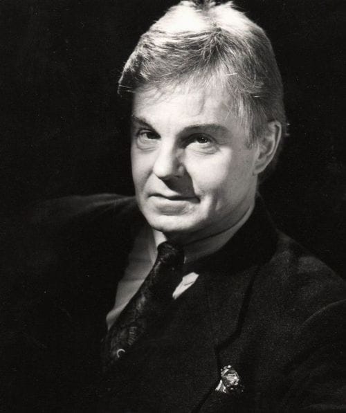 Derek Jacobi