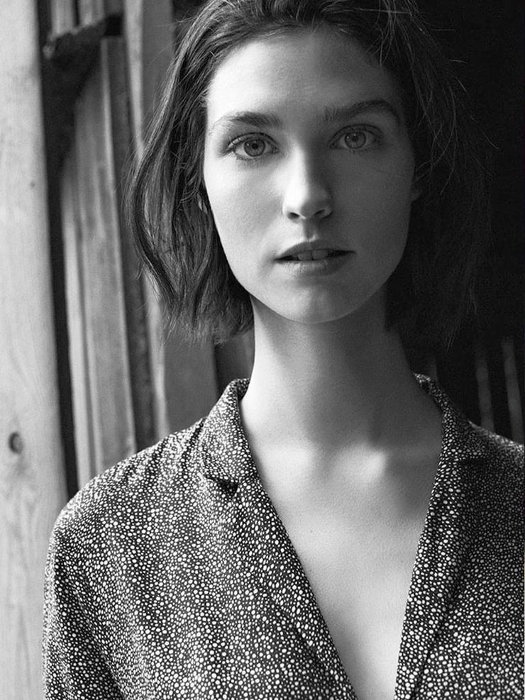 Manon Leloup Manon Leloup