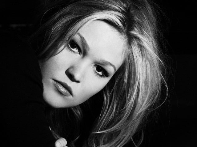 Julia Stiles