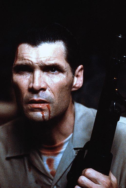 Everett McGill