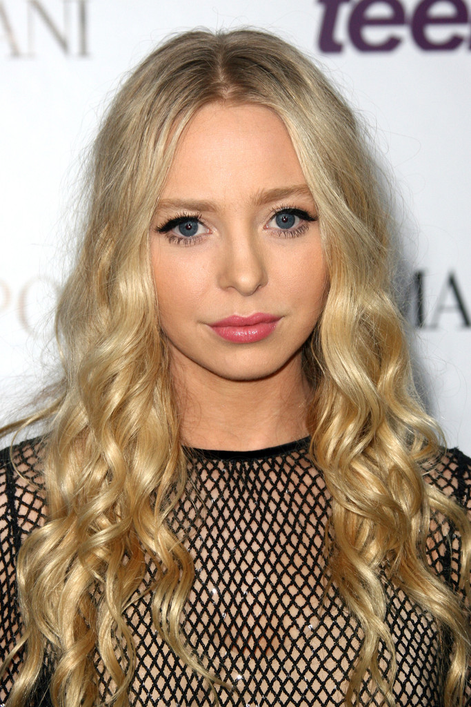 Portia Doubleday